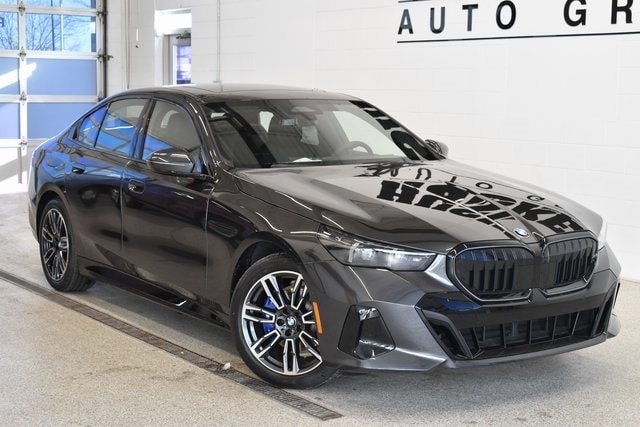 2026 BMW 5 Series 530i's photo