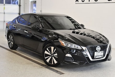 2022 Nissan Altima 2.5 SV Sedan
