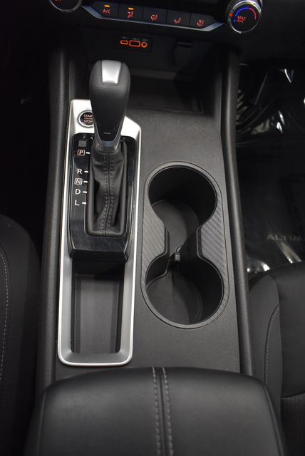 2025 Nissan Altima SV - Photo 27