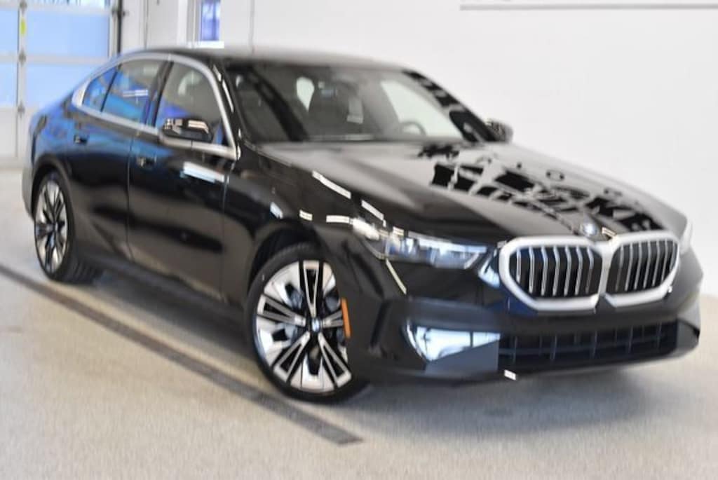 New 2026 BMW 530i xDrive Sedan
