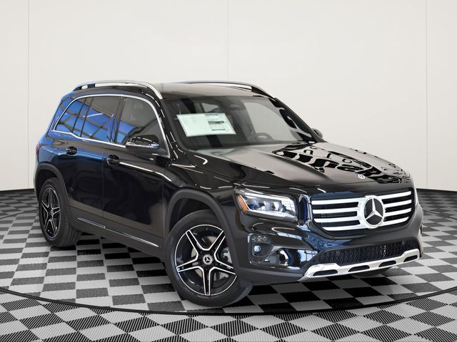 2026 Mercedes-Benz GLB GLB 250 4MATIC's photo