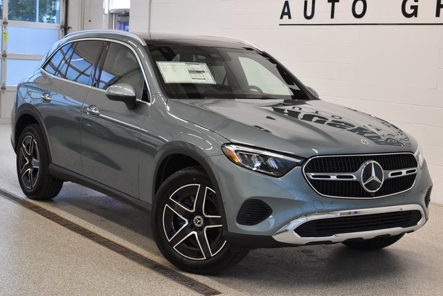 2026 Mercedes-Benz GLC GLC 300 4MATIC's photo