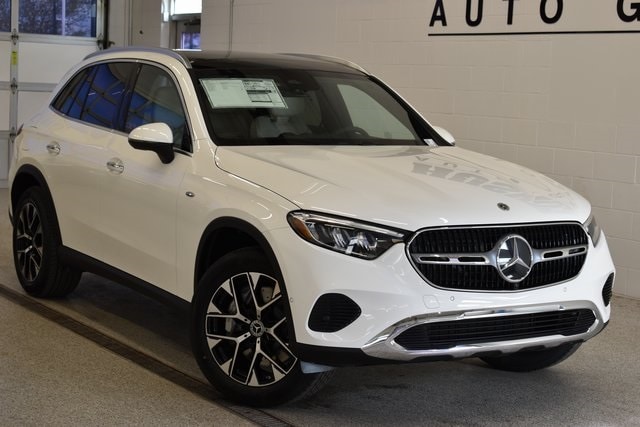 2025 Mercedes-Benz GLC