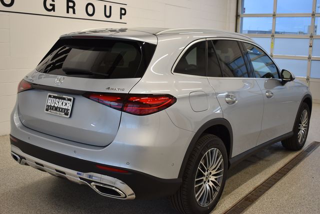 2026 Mercedes-Benz GLC Base - Photo 4
