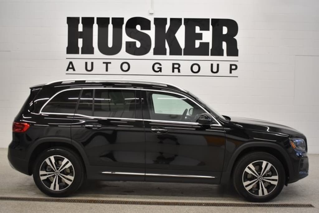 New 2025 Mercedes-Benz GLB 250 4MATIC SUV