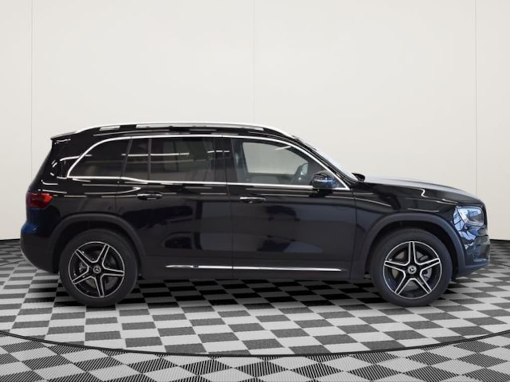New 2026 Mercedes-Benz GLB 250 4MATIC SUV