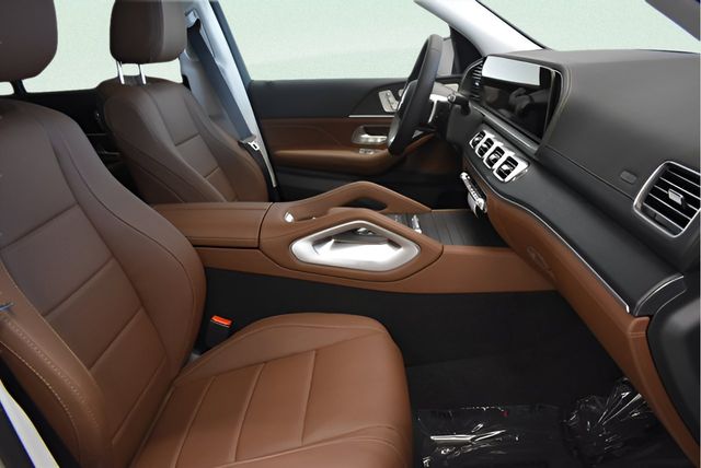 2026 Mercedes-Benz GLS Base - Photo 19