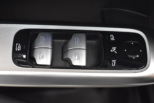 2026 Mercedes-Benz GLC Base - Photo 21