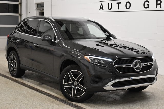 2026 Mercedes-Benz GLC Base's photo