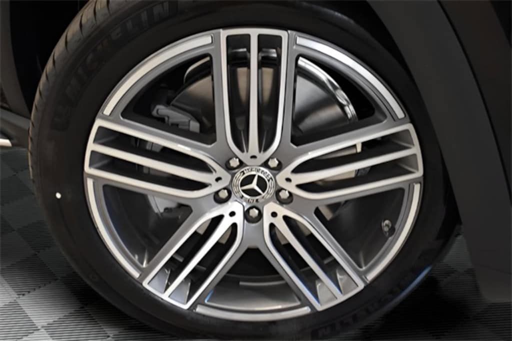 New 2026 Mercedes-Benz GLS 450 4MATIC SUV