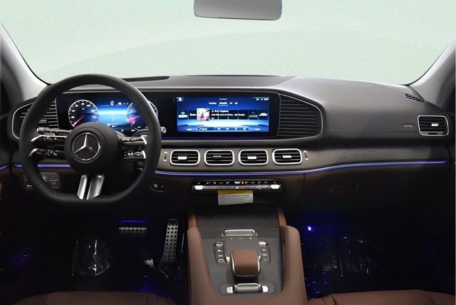 2026 Mercedes-Benz GLS Base - Photo 5