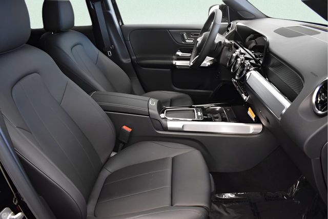 2026 Mercedes-Benz GLB GLB 250 - Photo 21