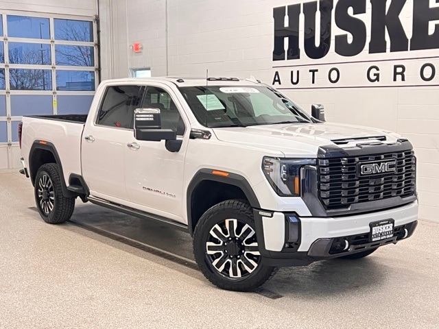 2024 GMC Sierra 2500HD Denali Ultimate's photo