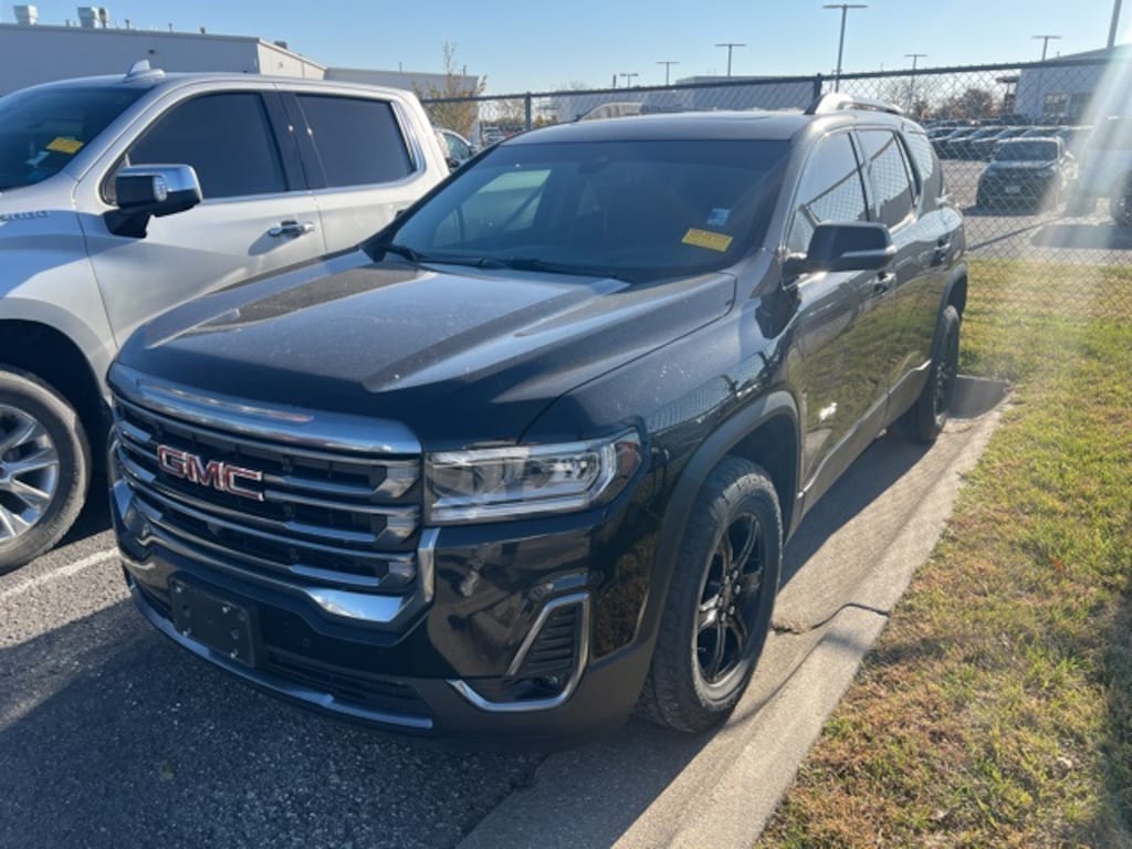 Used 2022 GMC Acadia AT4 SUV