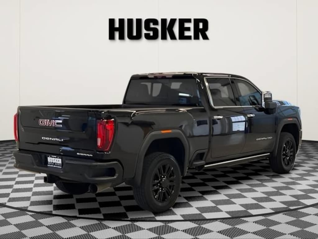 Used 2021 GMC Sierra 2500 HD Denali Truck