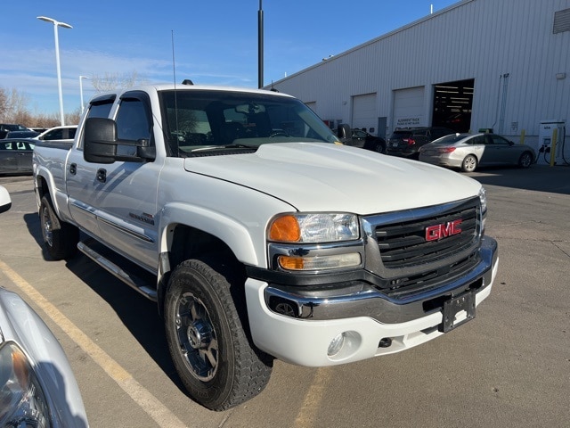 2005 GMC Sierra 2500HD SLT's photo