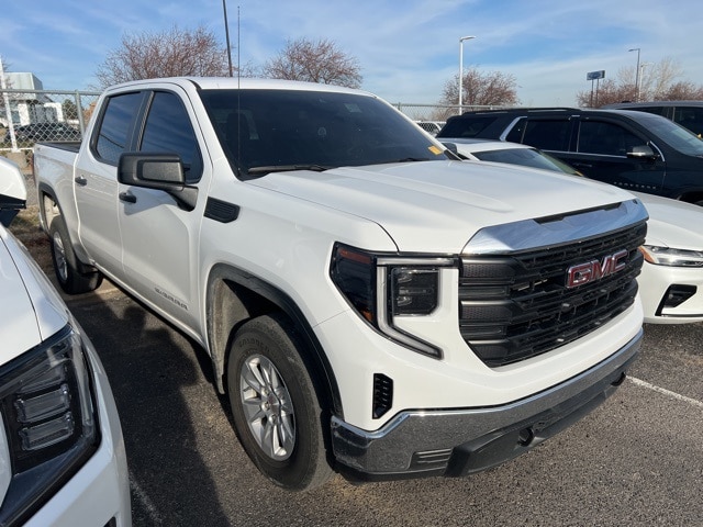 2023 GMC Sierra 1500 Pro's photo