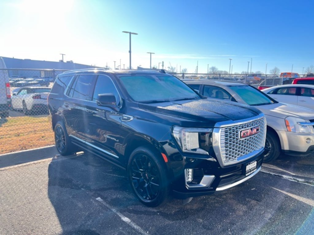 Used 2022 GMC Yukon Denali SUV