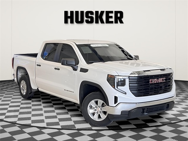 2023 GMC Sierra 1500 Pro's photo