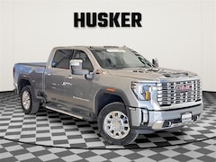 2025 GMC Sierra 2500HD Denali Truck