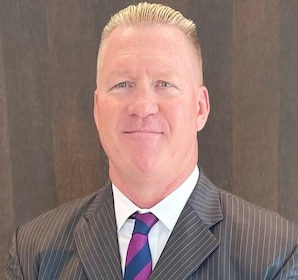 Staff member Steve Kurtz from db64301f2b36
