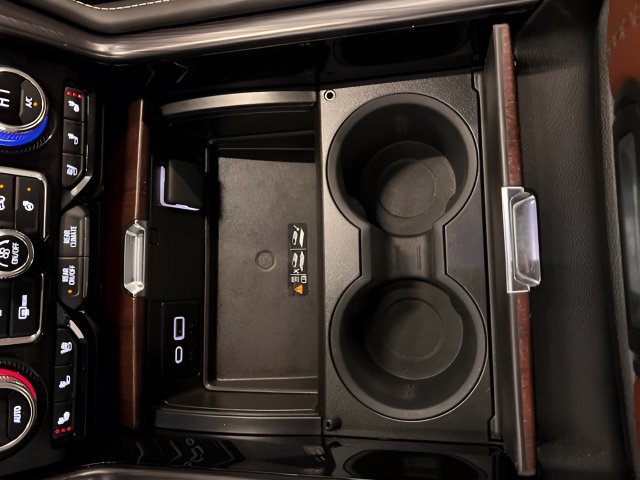 2024 GMC Yukon XL Denali Ultimate - Photo 33