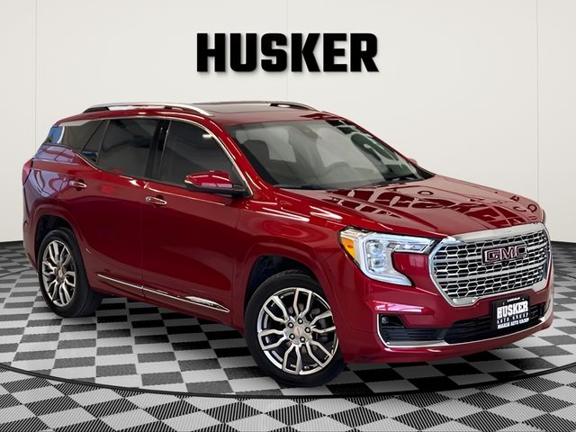 2023 GMC Terrain Denali AWD's photo