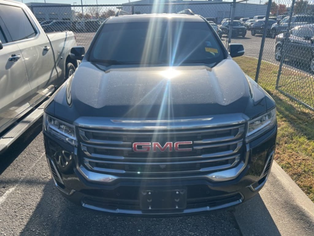 Used 2022 GMC Acadia AT4 SUV