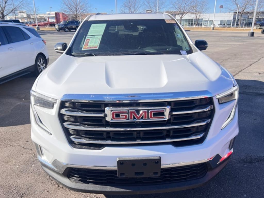 Used 2025 GMC Acadia Elevation SUV