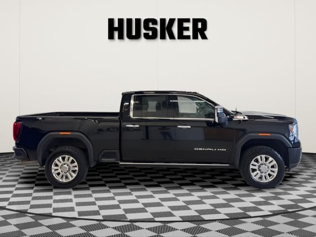 Used 2022 GMC Sierra 2500HD Denali Truck
