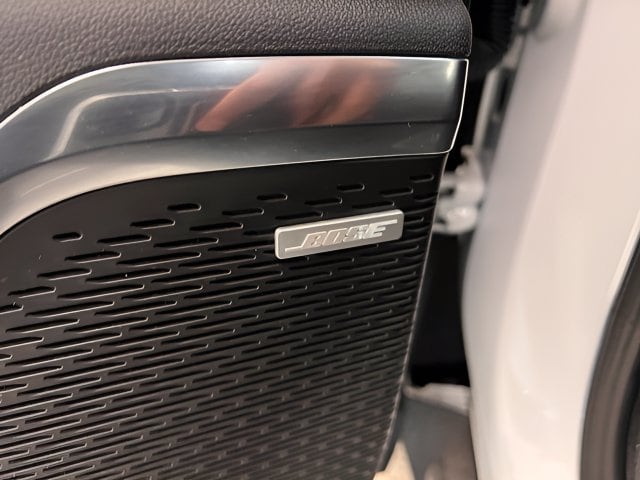 2026 GMC Acadia Elevation - Photo 9