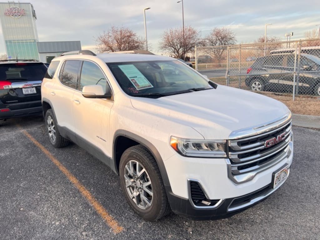 Used 2023 GMC Acadia SLT SUV