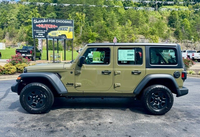 2025 Jeep Wrangler Sport photo 4