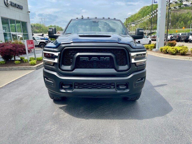 2024 Ram 2500 photo 3