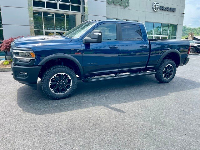 2024 Ram 2500 photo 2