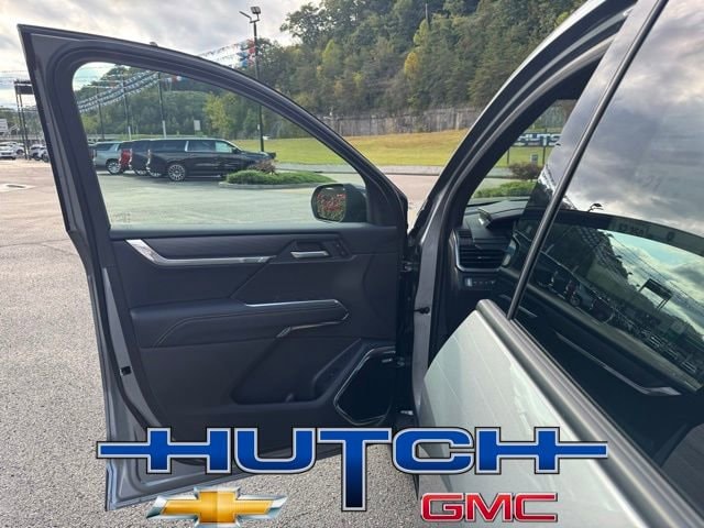 2026 GMC Acadia Elevation - Photo 13
