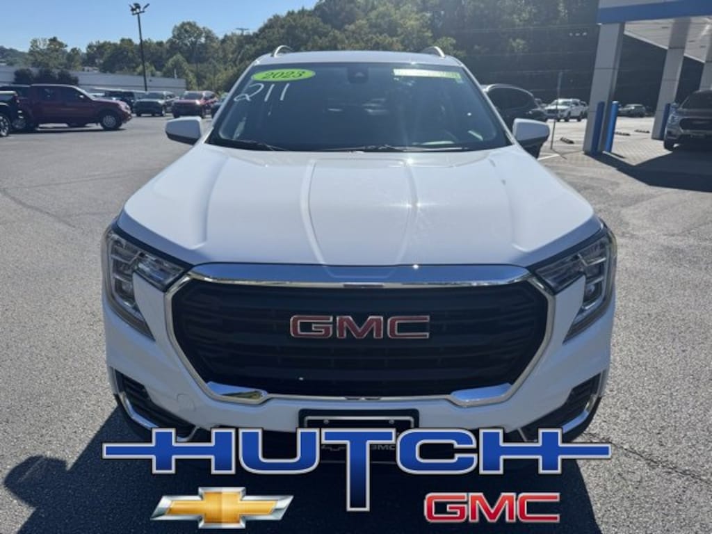 Used 2023 GMC Terrain SLE SUV