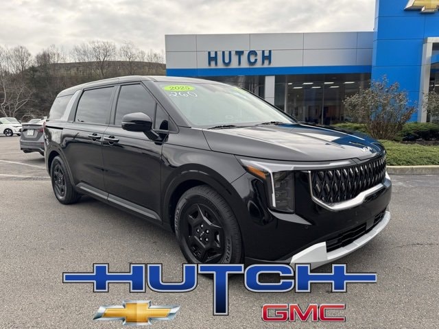 2025 Kia Carnival LXS's photo