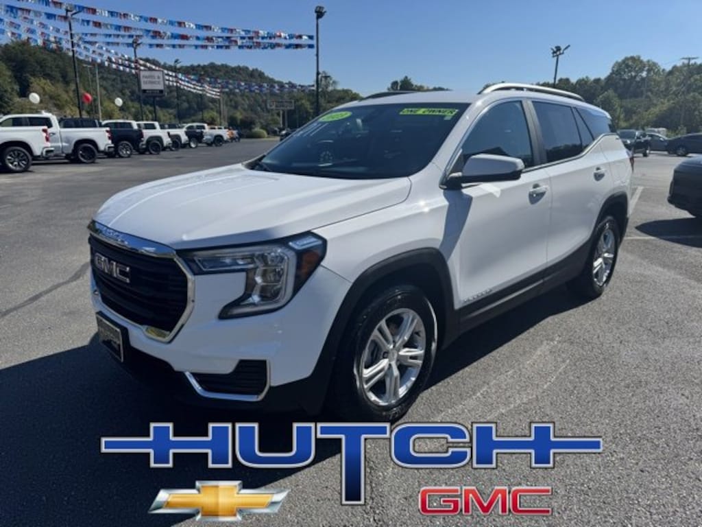 Used 2023 GMC Terrain SLE SUV