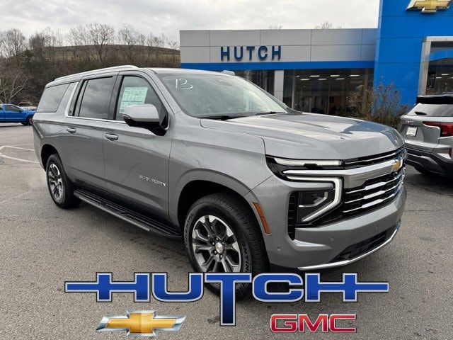 2026 Chevrolet Suburban LT's photo