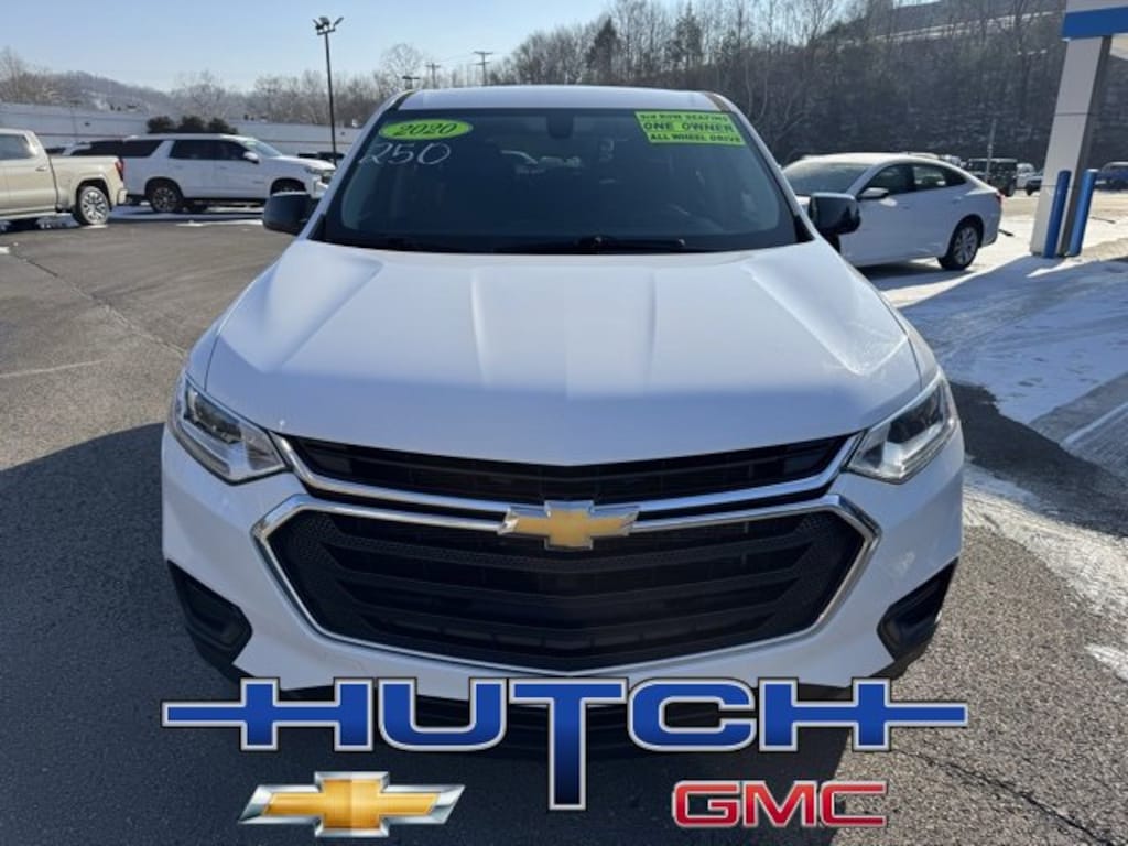 Used 2020 Chevrolet Traverse LS SUV