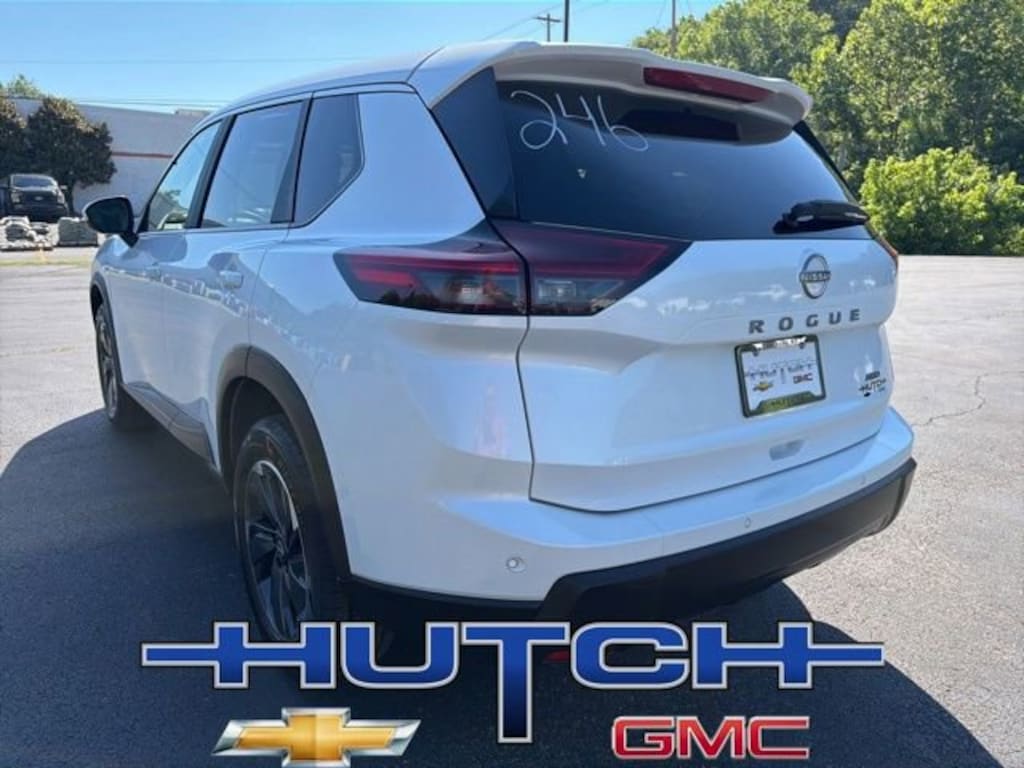 Used 2025 Nissan Rogue SV Intelligent AWD SUV