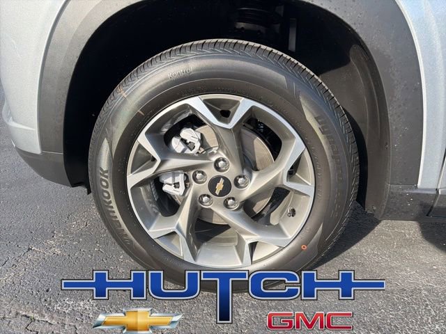 2026 Chevrolet Trax LT - Photo 6