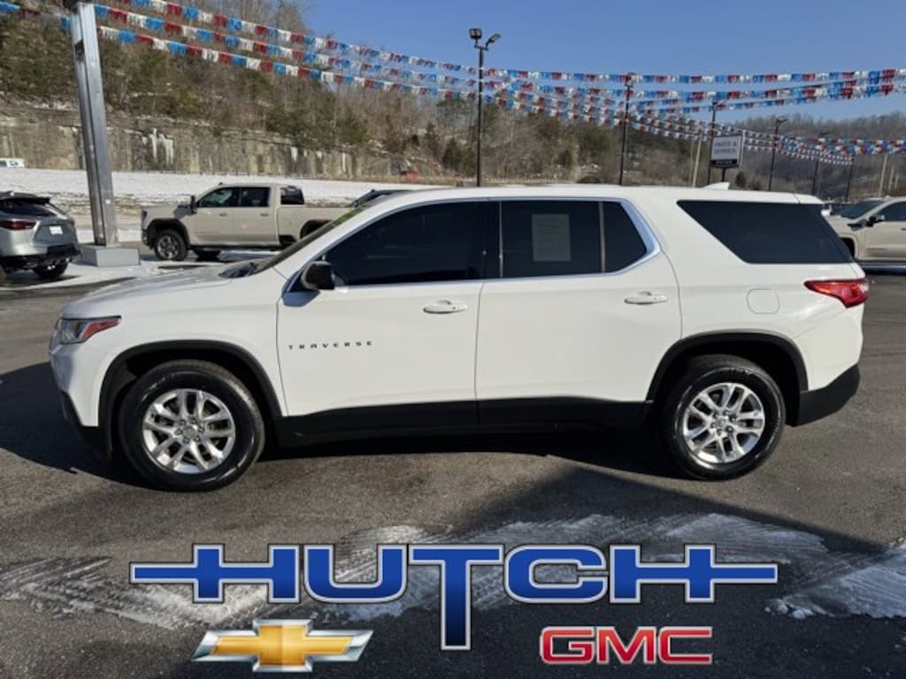 Used 2020 Chevrolet Traverse LS SUV