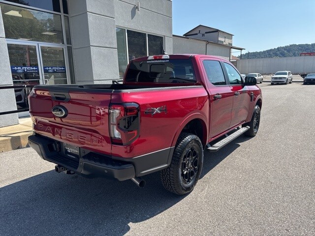 2025 Ford Ranger XLT photo 2