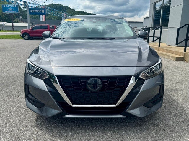 2022 Nissan Sentra SV photo 2