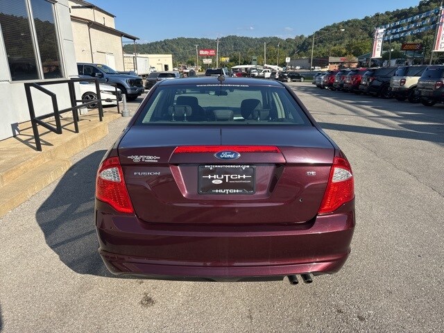 2012 Ford Fusion SE photo 3