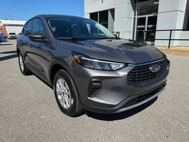 2026 Ford Escape Active photo 2