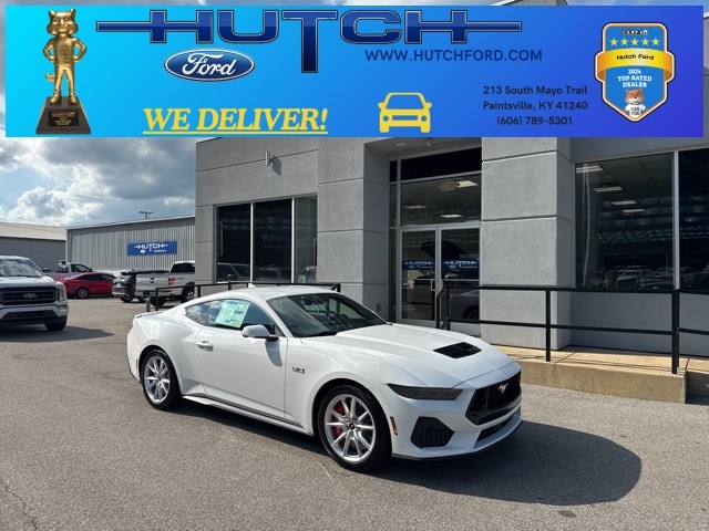 2025 Ford Mustang Coupe 