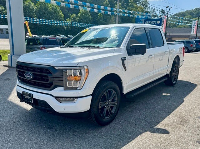 2023 Ford F-150 XLT photo 3